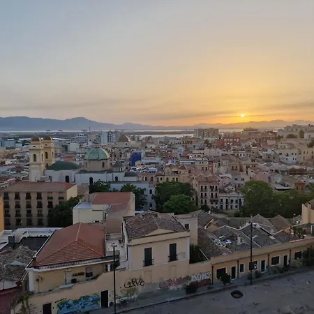 Sunshine Terrace Apartament Cagliari