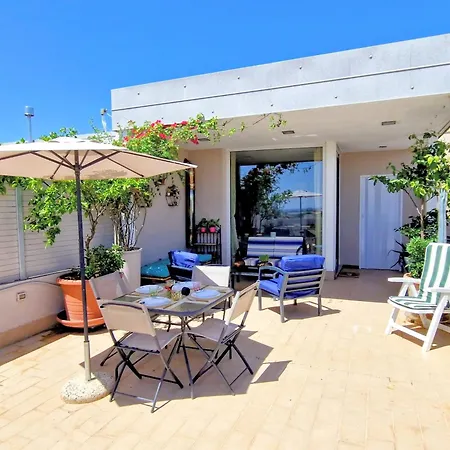 Sunshine Terrace דירה *